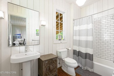Welcome to a truly one-of-a-kind custom estate nestled on 17 - photo 38