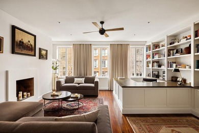 Classic Chelsea Townhouse Living, Thoughtfully Reimagined On one - photo 10