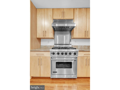 Presenting an exceptional opportunity to own a truly distinctive - photo 6