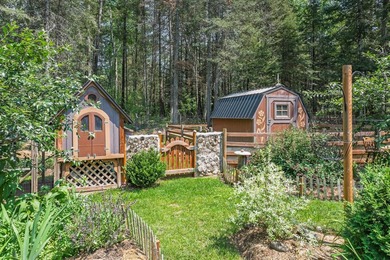 Set on 1.19 wooded acres in the heart of Sugar Camp, this 1,746 - photo 23