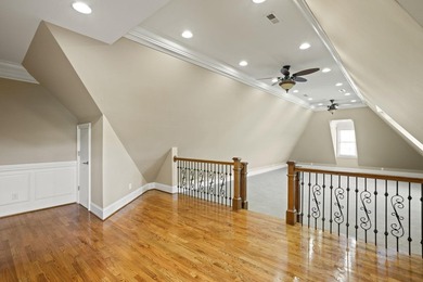 Luxury Brick Home on Golf Course with Pond View-3BR|4.5BA| 4-Car - photo 27