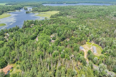 Set on 1.19 wooded acres in the heart of Sugar Camp, this 1,746 - photo 30