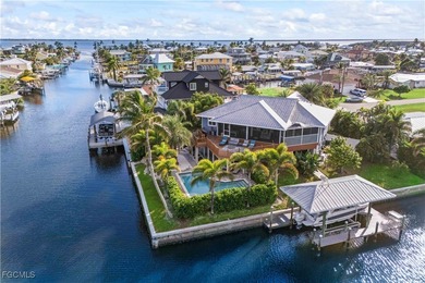Tropical Waterfront Paradise with Endless Charm! Welcome to your - photo 34