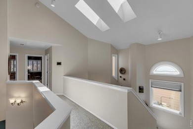 Nestled on a quiet Boulder cul-de-sac, this beautifully - photo 37