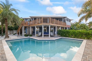 Tropical Waterfront Paradise with Endless Charm! Welcome to your - photo 38