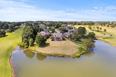 Luxury Brick Home on Golf Course with Pond View-3BR|4.5BA| 4-Car - photo 48
