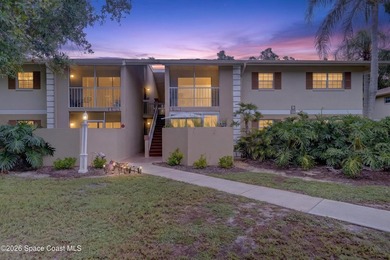 Beautifully reimagined 1st-floor condo offering the perfect - photo 1