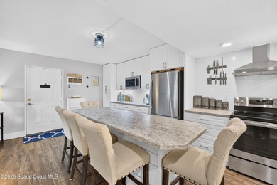 Beautifully reimagined 1st-floor condo offering the perfect - photo 2