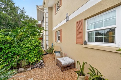 Beautifully reimagined 1st-floor condo offering the perfect - photo 5