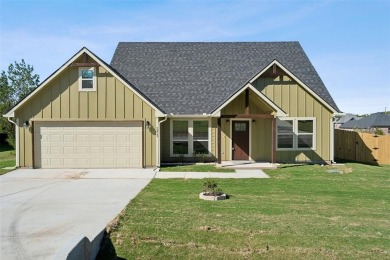 Lake Home For Sale in Granbury, Texas