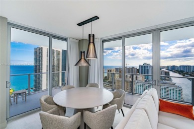 PRICED TO SELL- MOTIVATED SELLER! Stunning 2 bed / 2 bath CORNER