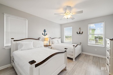 Stunning and spacious 6-bedroom, 6.5-bath coastal home in the - photo 18