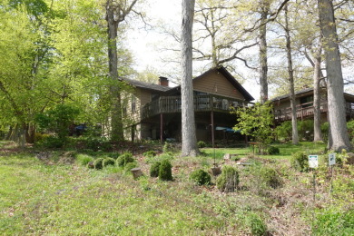 945 Sunset View Drive - Lake Home For Sale in Galesburg, Illinois