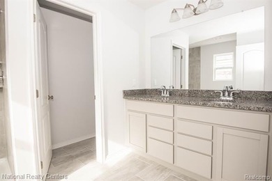Award Winning Clearview Homes is building In the Captain's Club - photo 23