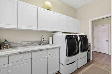 Beautifully maintained home in desirable Southwest Vistas with a - photo 29