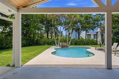 Welcome to this beautiful 4 bedroom 2 bathroom pool home in - photo 31