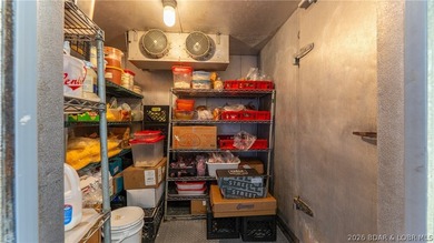 Outstanding commercial opportunity or the ultimate man cave! - photo 36