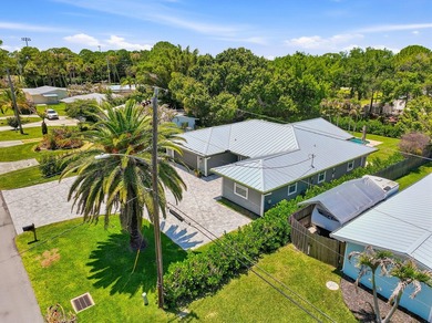 Welcome to this beautiful 4 bedroom 2 bathroom pool home in - photo 40