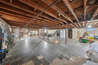 Welcome to this rare ranch-style retreat in the desirable - photo 17