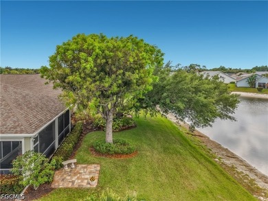 Walk through the door and be WOWED by the beautiful waterfront - photo 34