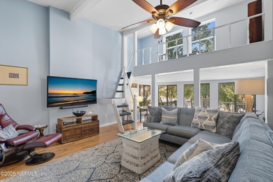 (private lake, pond, creek) Home Active Under Contract in Keystone Heights Florida