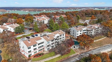 Lake of the Ozarks Condo For Sale in Lake Ozark Missouri