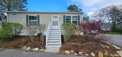 Over 55 community. Recently Renovated, move in ready! Light and - photo 1