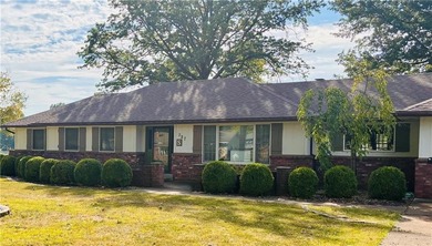 (private lake, pond, creek) Home For Sale in Girard Kansas