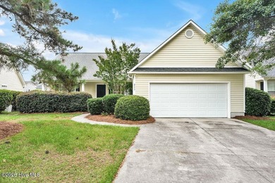 (private lake, pond, coastal) Home For Sale in Leland North Carolina