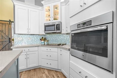 Welcome to 1311 Crepe Myrtle Lane, a stunning residence in the - photo 31