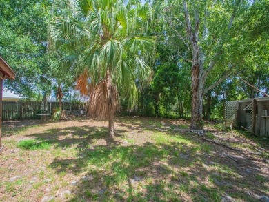 Blank Canvas Opportunity! Spacious 1,689 sq. ft. home offering - photo 34