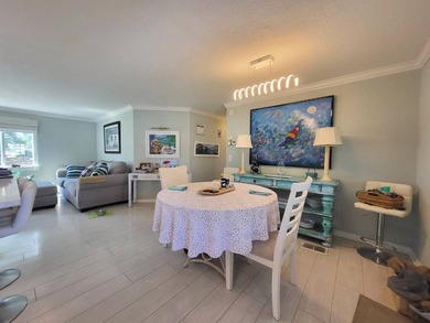COASTAL ELEGANCE IN A PRIME LOCATION IN THE PARK! A beautiful - photo 10