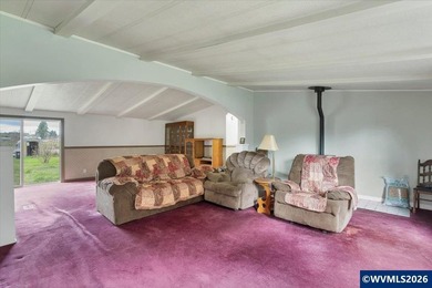 Mostly flat 2.7-acre property in desirable Shaw area within