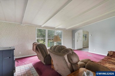 Mostly flat 2.7-acre property in desirable Shaw area within