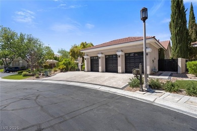 Welcome to 8908 Tavistock Court, an exceptional fully renovated - photo 15