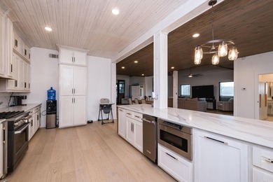 Private barndominium retreat on approximately 71 acres behind a - photo 18