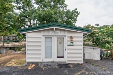 Welcome to your dream lakefront oasis at Lake of the Ozarks! - photo 30