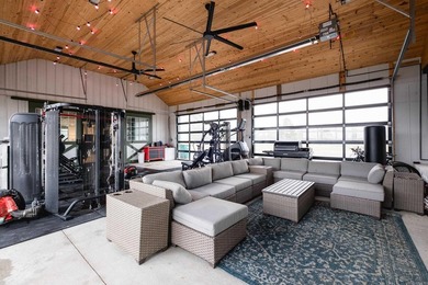 Private barndominium retreat on approximately 71 acres behind a - photo 44