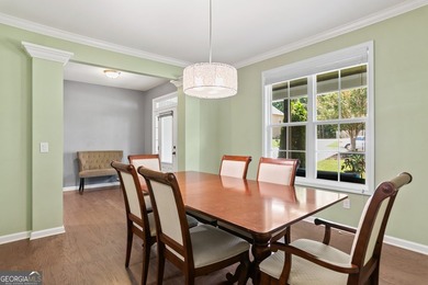 Amazing home in prime location!! Two story, traditional home - photo 8
