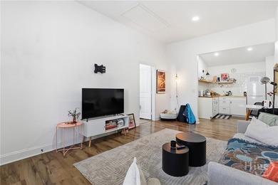 Excellent opportunity to own a versatile, income-producing - photo 50