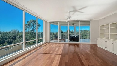 This end unit in The Meridian has been thoughtfully updated and