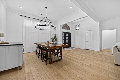 Fully renovated lake-area home just 1 mile from Granton Park - photo 12