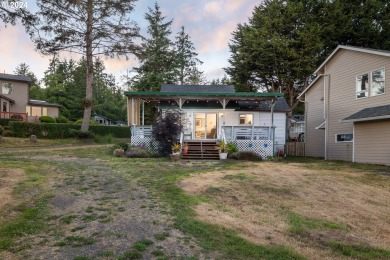 Lake Home For Sale in Lincoln City, Oregon