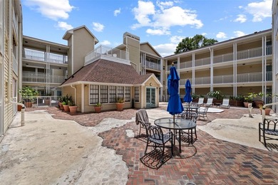 Rarely available 2 bedroom, 2 bathroom corner unit in the heart - photo 22
