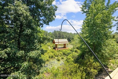 A pristine three-bedroom townhouse in the Cypress Creek - photo 3