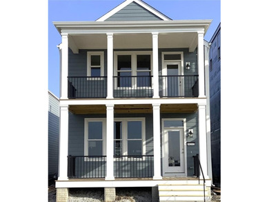 (private lake, pond, coastal) Home For Sale in Saint Charles Missouri