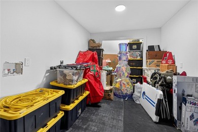 Fully renovated lake-area home just 1 mile from Granton Park - photo 33