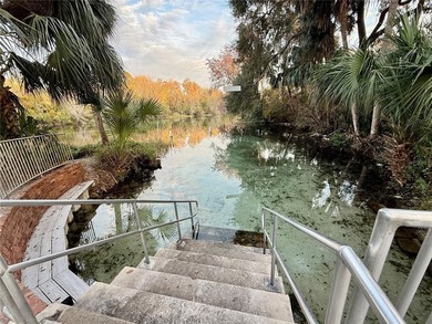 Discover the perfect blend of nature, privacy, and resort-style - photo 7