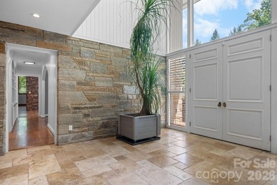 Experience one of the area's most extraordinary private estates - photo 11