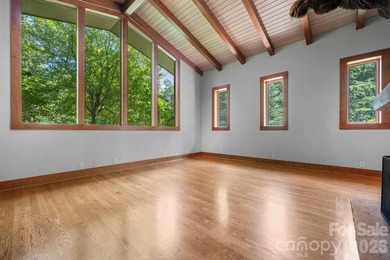 Experience one of the area's most extraordinary private estates - photo 19